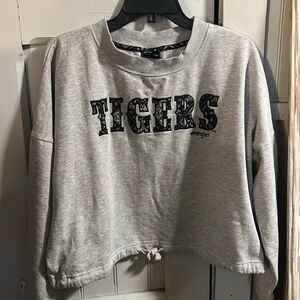 Women’s Wrangler Tigers Sweatshirt size large